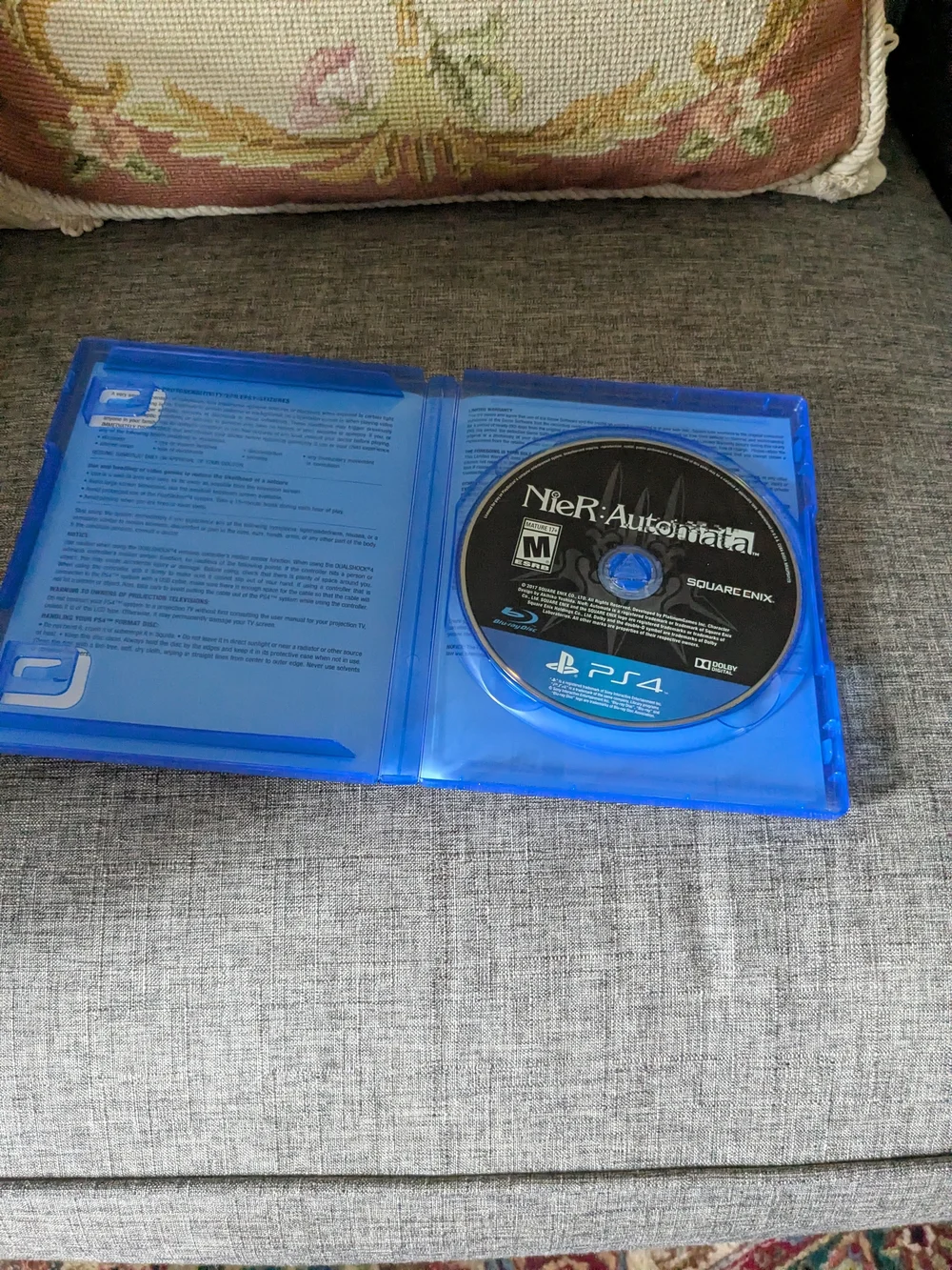 NieR: Automata PS4 Game - Blue Case